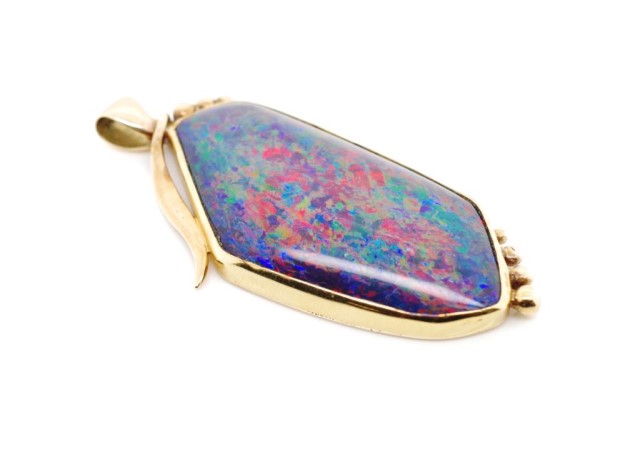 Opal triplet and 9ct yellow gold pendant - Image 4 of 5