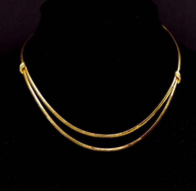 18ct yellow gold omega chain necklace - Image 2 of 3