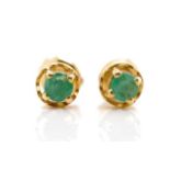 Emerald and 14ct yellow gold stud earrings