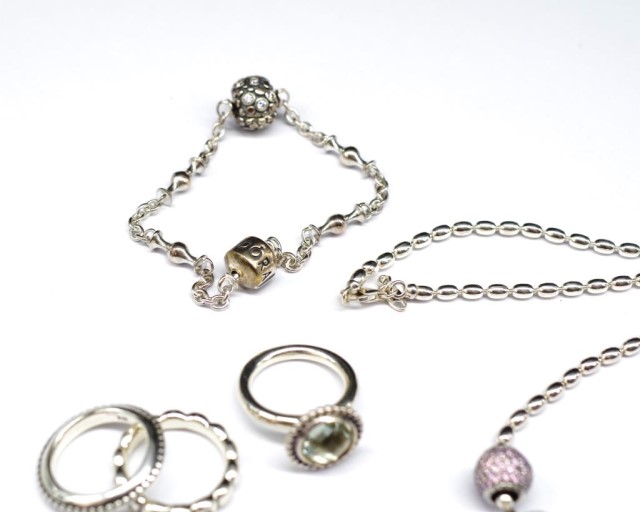 Five Pandora jewellery pieces - Image 3 of 5
