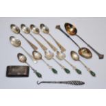 Set four Victorian sterling silver teaspoons