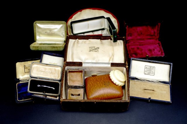 Fourteen vintage jewellery boxes - Image 3 of 6