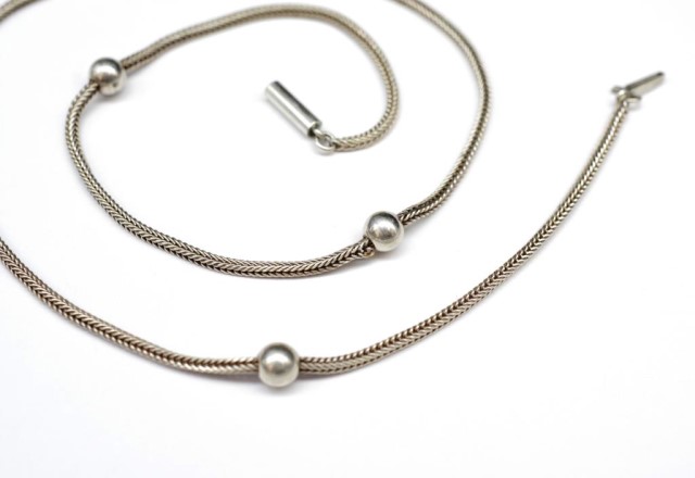 Silver wheat link and ball chain necklace - Image 2 of 2