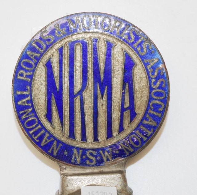 Vintage NRMA bumper badge - Image 2 of 4