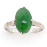 Vintage jade and 18ct white gold ring