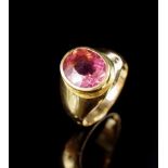 Pink tourmaline and 18ct yellow gold ring