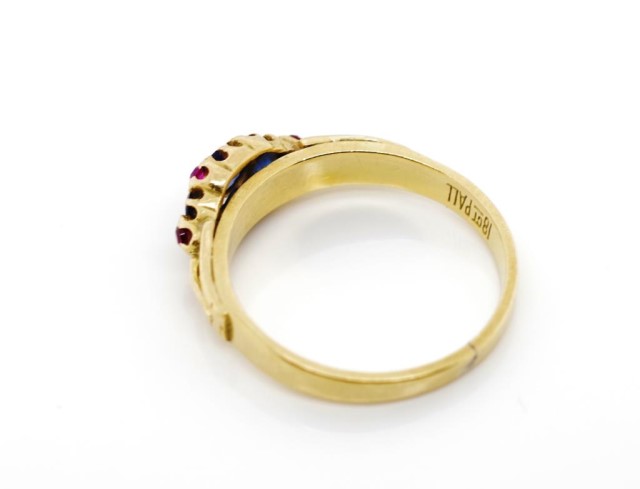 Gemstone and 18ct yellow gold ring - Image 3 of 3