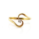 Diamond and yellow gold ring