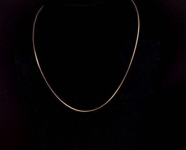 18ct yellow gold chain - Image 2 of 3