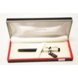 Pierre Cardin gold plate decorated fountain pen