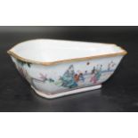 Chinese Qing polychrome bowl