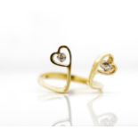 18ct yellow gold heart ring