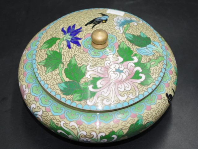 Chinese cloisonne lidded bowl - Image 3 of 4