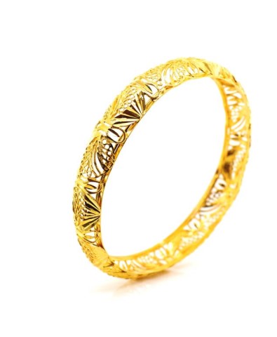 Yellow gold filigree bangle - Image 3 of 4