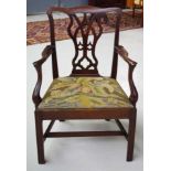 Large 18th century Chippendale walnut armchair