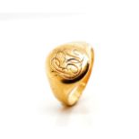 Antique 15ct yellow gold signet ring