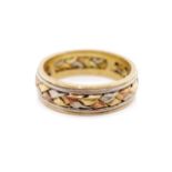 Three colour 9ct yellow gold ring