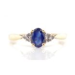 Sapphire and diamond set 14ct yellow gold ring