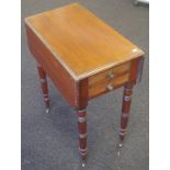 Late Georgian Mahogany drop leaf table