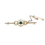 Art Deco apatite, seed pearl and 15ct gold brooch