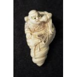 Japanese carved ivory netsuke