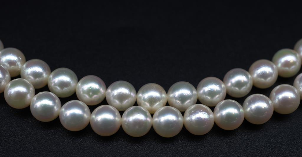 Two strands of cultured pearls - Image 3 of 4