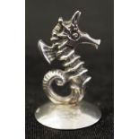 Silver Seahorse form paperweight