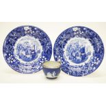 Pair Wedgwood 'Ferrara' plates