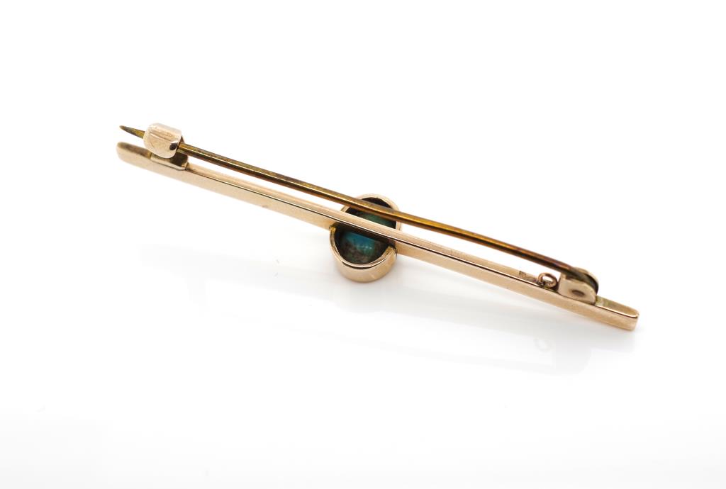 Antique turquoise and 9ct rose gold bar brooch - Image 2 of 2