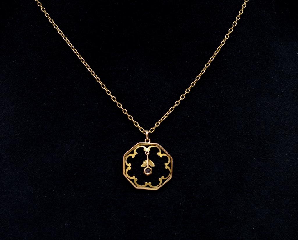 Edwardian rose gold pendant and chain - Image 3 of 4