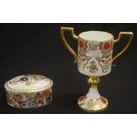 Royal Crown Derby lidded trinket box