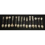 Collection Chinese teaspoons