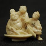 Japanese carved ivory netsuke