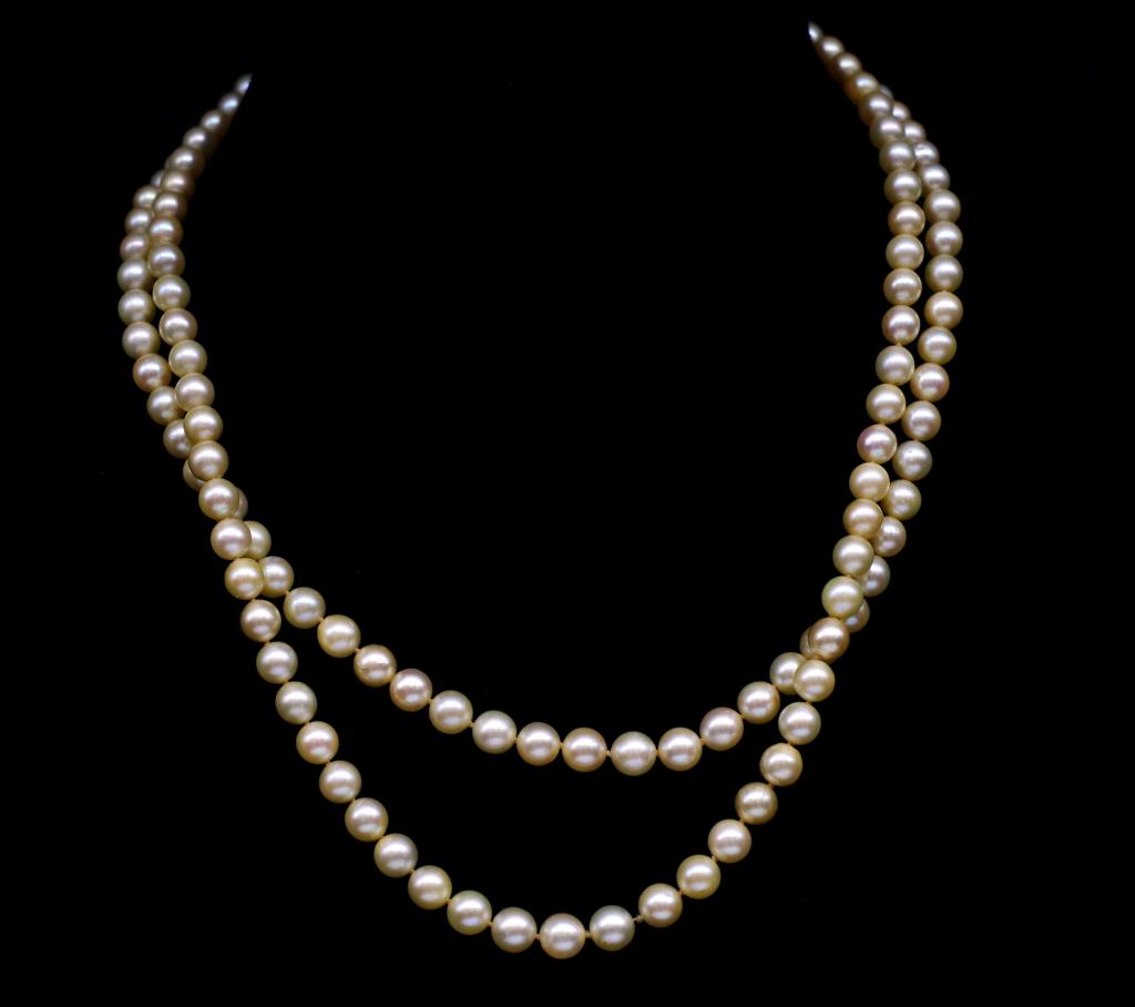Cultured pearl double strand choker - Image 2 of 5