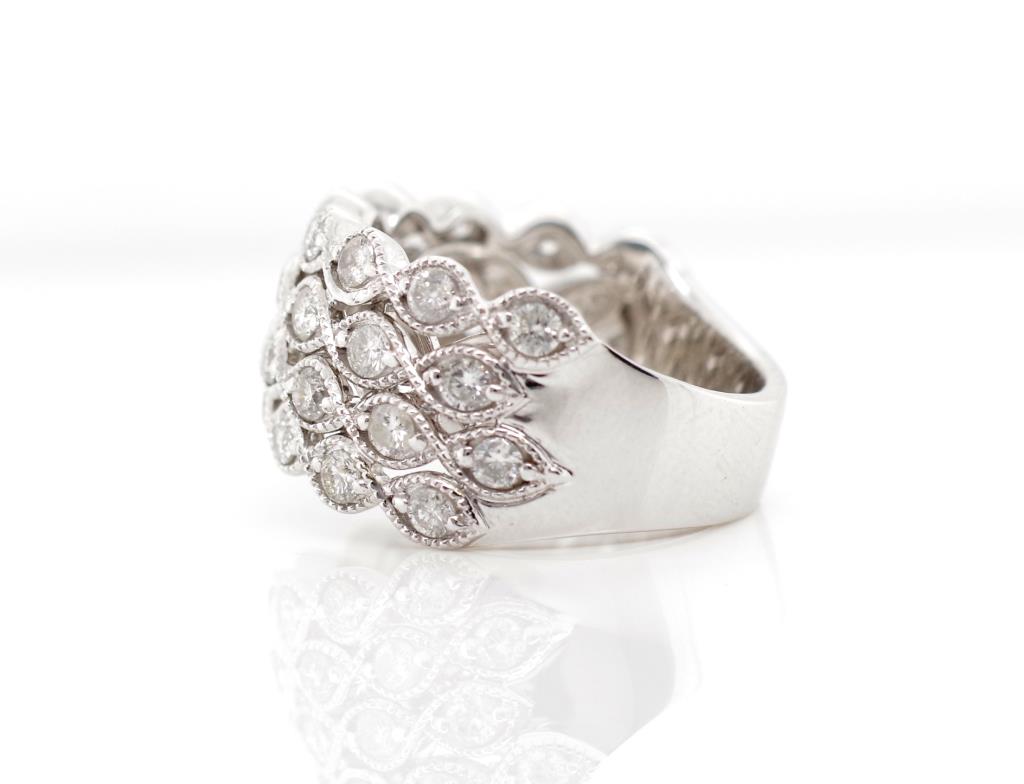 Four tier diamond and 18ct white gold ring - Image 5 of 6