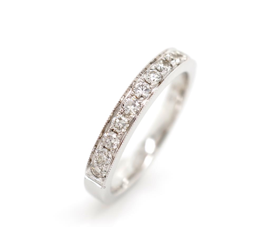 Twelve stone diamond and 18ct white gold ring - Image 2 of 4