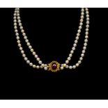 Cultured pearl double strand choker