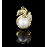 18ct yellow gold, diamond and pearl pendant