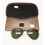 Pair Rayban 'Aviator' sun glasses