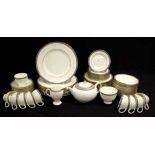 Extensive Wedgwood "Palatia" dinner set