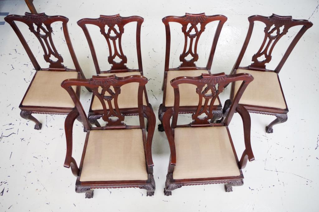 Early 20th century Irish mahogany dining suite - Image 7 of 7