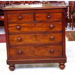 Victorian mahogany chest of drawers