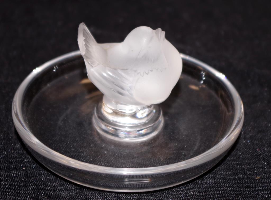 Lalique France glass bird dish - Image 2 of 4