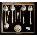 Cased set four George V sterling silver teaspoons