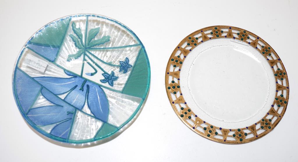 Two Peter Crisp Australian studio glass dishes