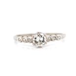 Vintage diamond and 18ct white gold ring