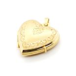 9ct yellow gold heart locket