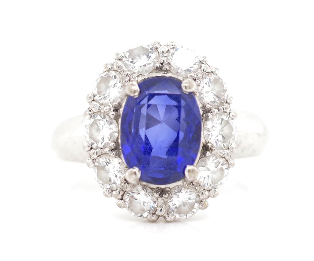 Sapphire and diamond cluster ring - Image 2 of 5