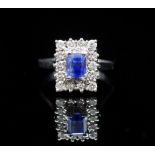 Vintage sapphire and diamond set cluster ring