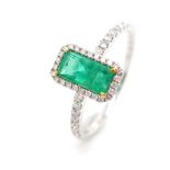 Emerald and diamond set 18ct white gold ring